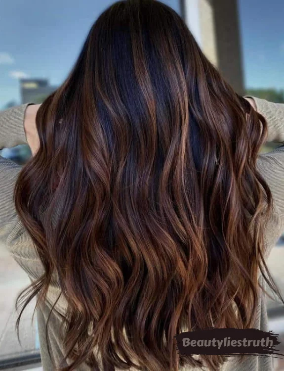 Dark Hair With Caramel Foilyage