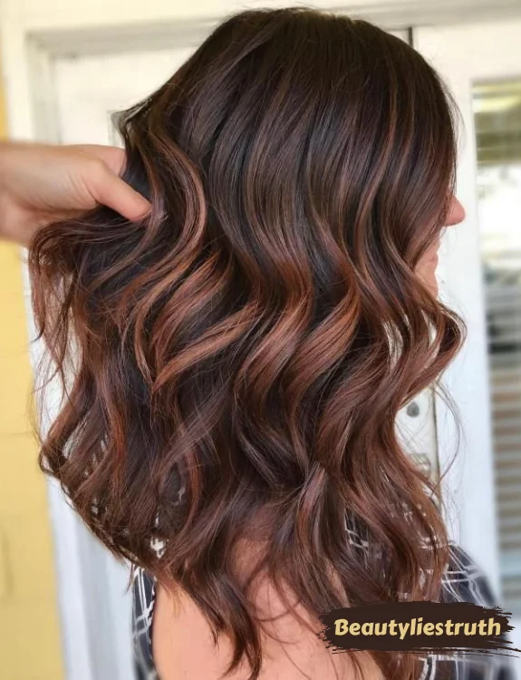 Dark Hair With Retro Waves