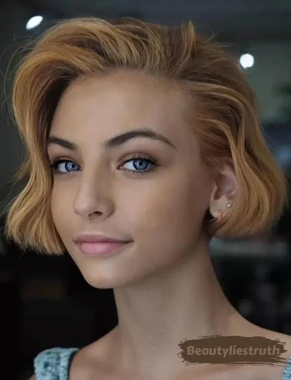 Ear-Length Bob With Highlights