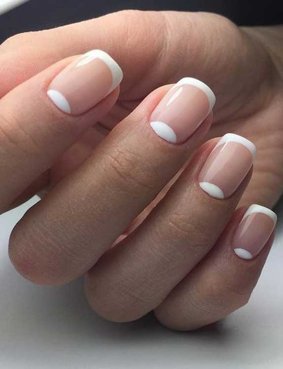 Charming-Short-Nails-with-Skinny-French-Tips