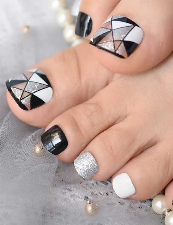 Toe Nails With Detail Nail Art