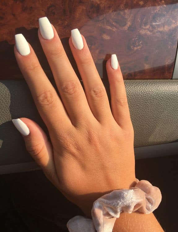 Short White Nails With Coffin Shape