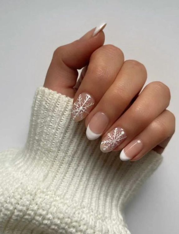 Icy Snowflakes-Clear Nail Designs