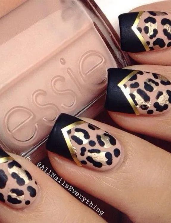 Leopard Print-Clear Nail Designs