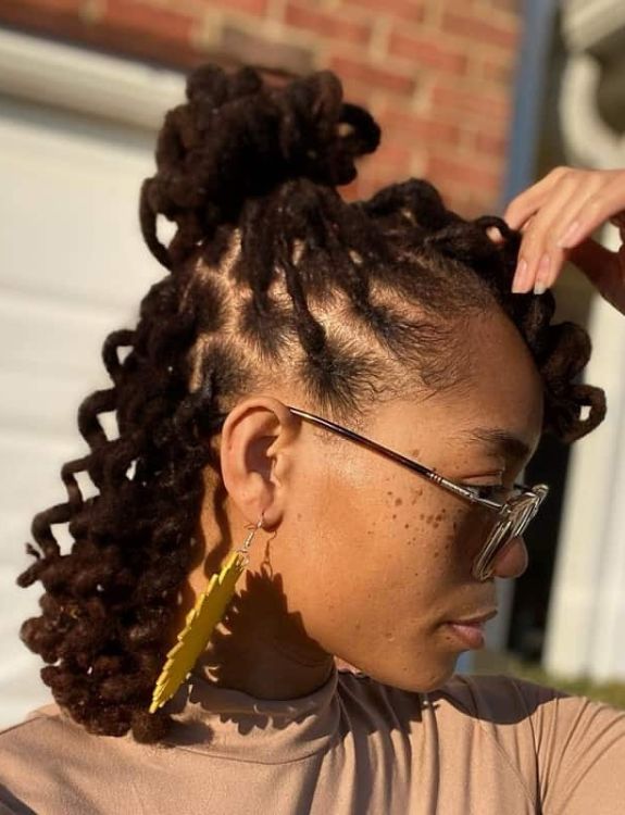 20 Must Try Beginner Short Dreadlocks Styles For Bold Ladies 