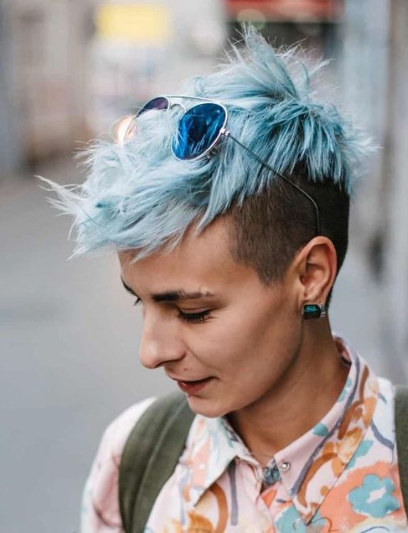 Short Colorful Hairstyle with Shaved Sides-Shaved Hairstyles for Women