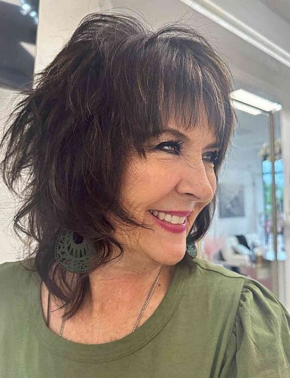 25-perfect-medium-shaggy-hairstyles-for-women-over-60