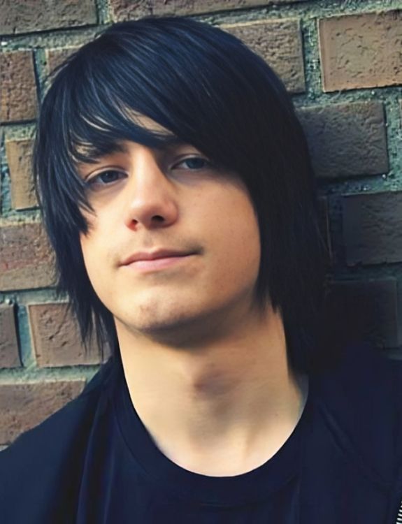 No Way You ll Freak When You See These Crazy Emo Hairstyles
