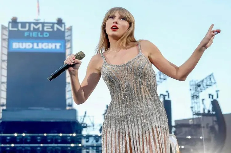 Modern Taylor Swift on her Eras Tour stage